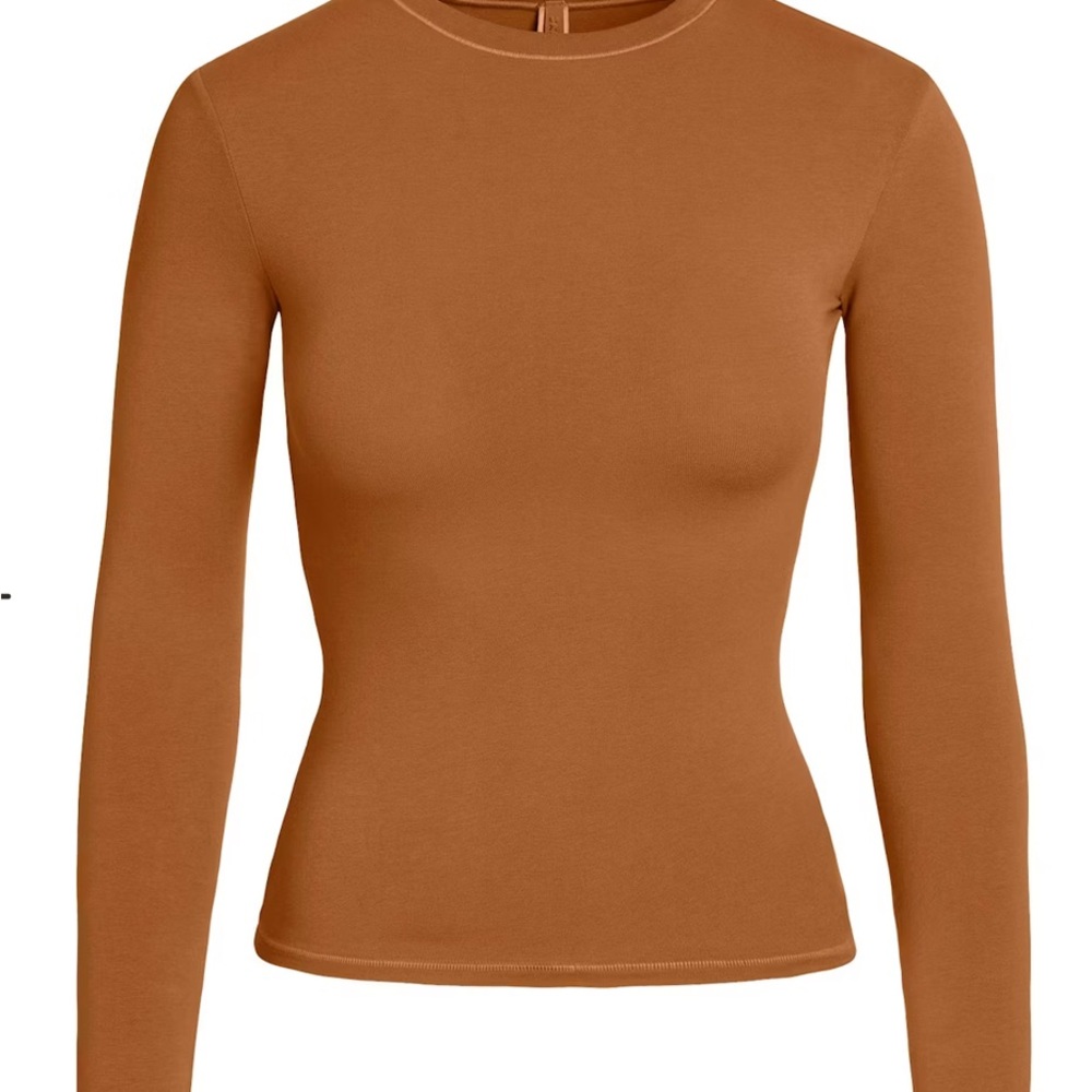 SKIMS Long Sleeve Crewneck Top in Warm Caramel